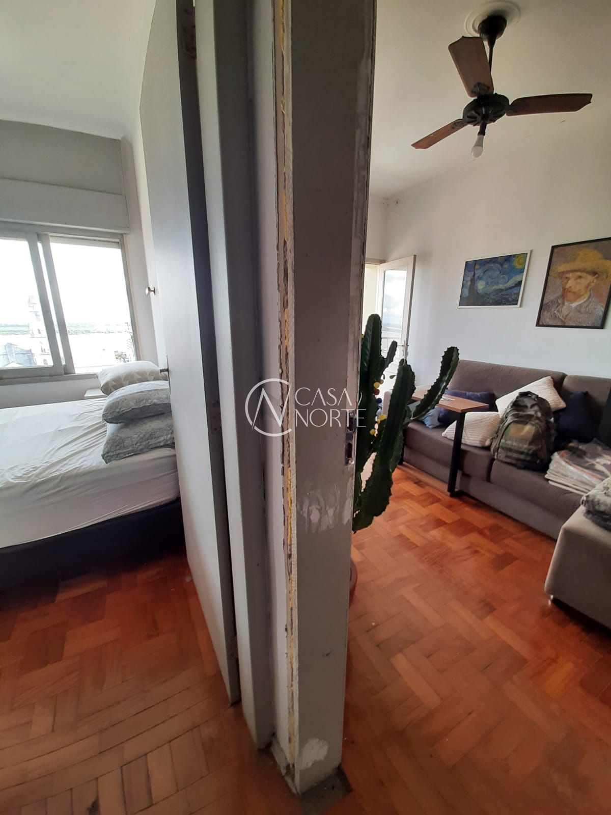 Apartamento à venda com 2 quartos, 75m², Rua Duque de Caxias no bairro Centro Histórico em Porto Alegre