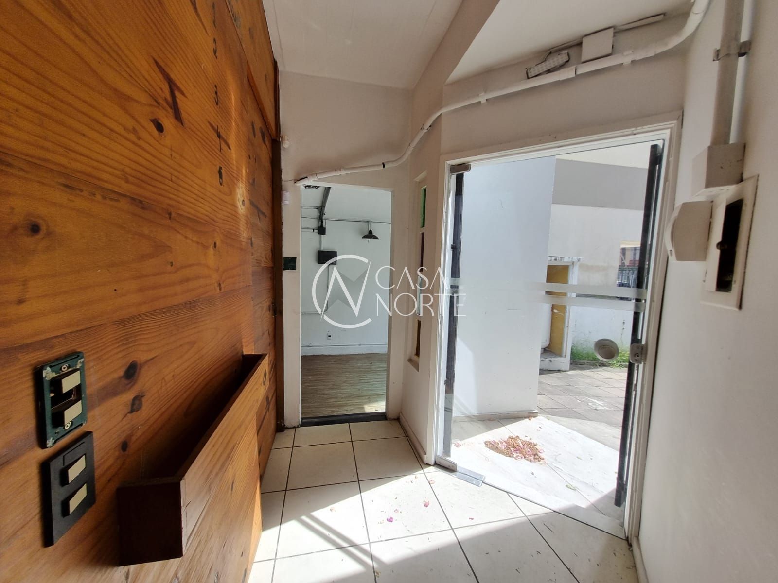 Casa Comercial à venda , 200m², Rua São Luis no bairro Santana em Porto Alegre