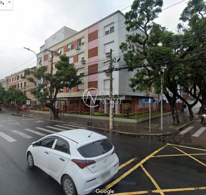 Apartamento à venda com 3 quartos, 114m², 1 suíte, Avenida Ipiranga no bairro Azenha em Porto Alegre