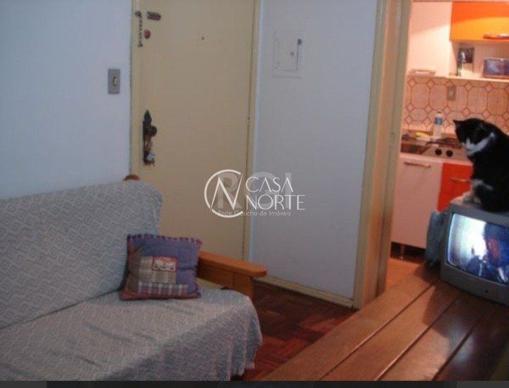 Kitnet à venda com 1 quarto, 36m², Rua Gomes Jardim no bairro Santana em Porto Alegre