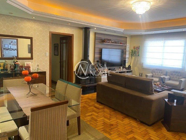 Apartamento à venda com 3 quartos, 120m², 1 suíte, 1 vaga, Rua Silva So no bairro Santa Cecília em Porto Alegre