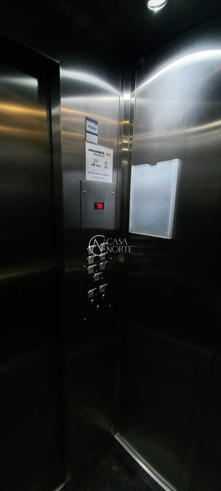 Apartamento à venda com 3 quartos, 72m², 1 vaga, Avenida Coronel Gastão Haslocher Mazeron no bairro Medianeira em Porto Alegre