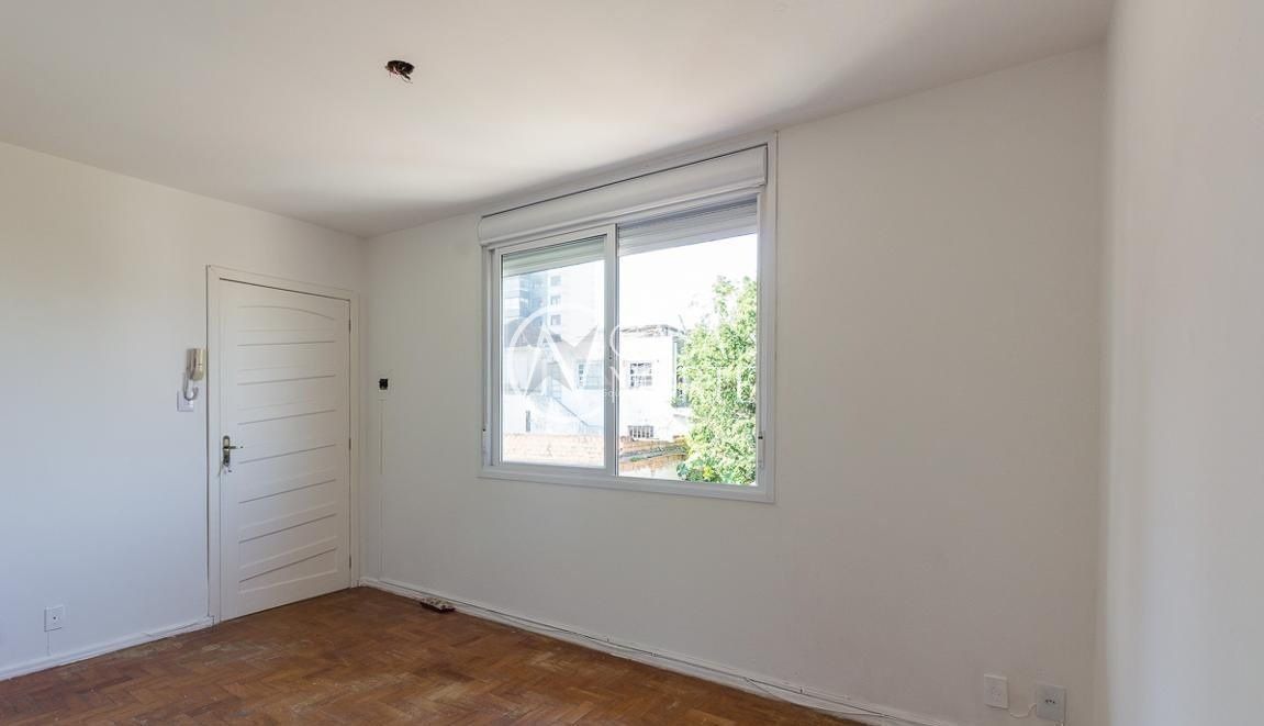 Apartamento à venda com 2 quartos, 60m², 1 vaga, Rua Professor Álvaro Alvim no bairro Rio Branco em Porto Alegre