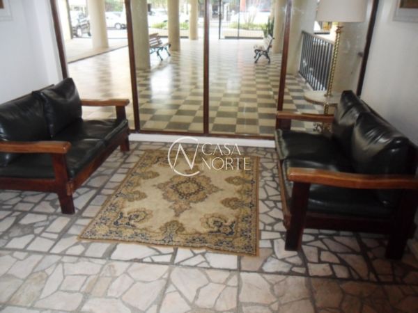 Apartamento à venda com 3 quartos, 104m², 1 vaga, Avenida Independência no bairro Independência em Porto Alegre