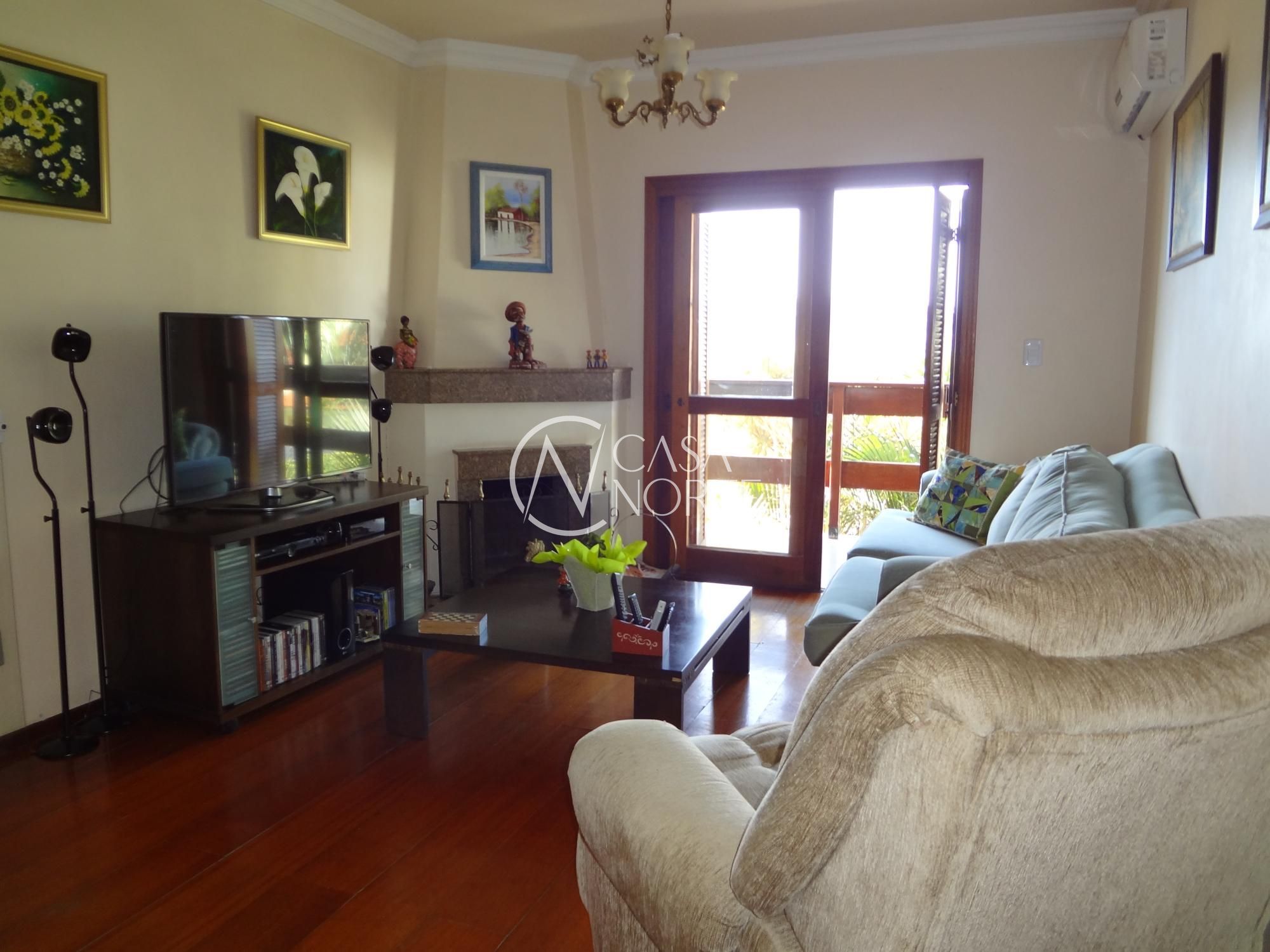 Casa à venda com 3 quartos, 230m², 1 suíte, 3 vagas, Rua Professor Leonardo Tochtrop no bairro Aberta dos Morros em Porto Alegre