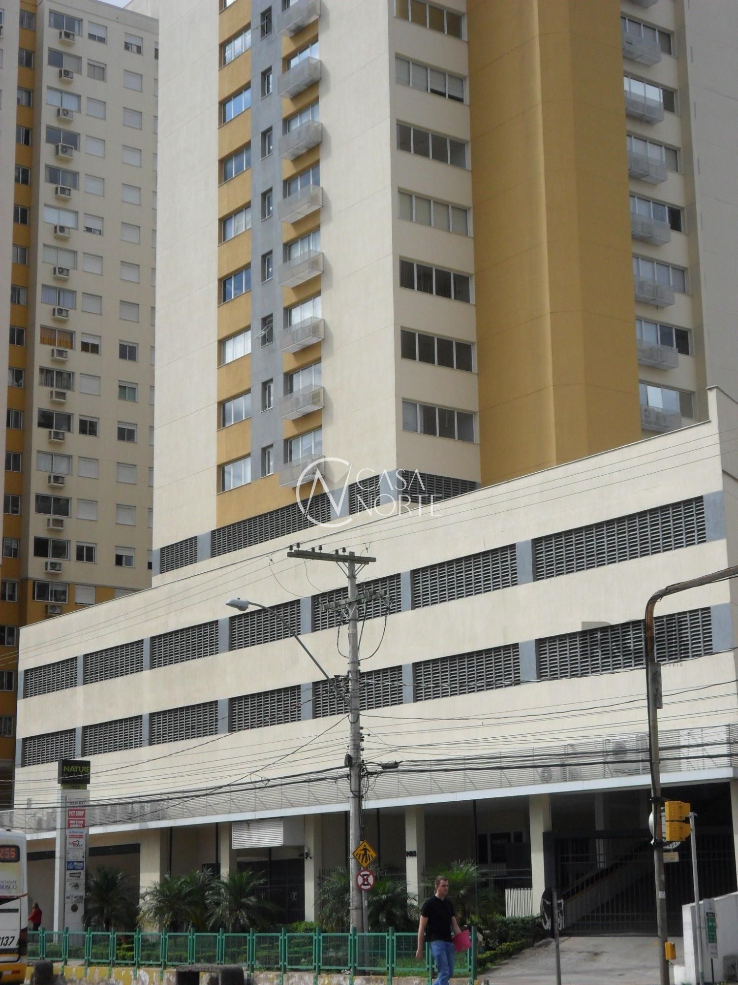 Sala Comercial à venda , 38m², 1 vaga, Avenida Bento Gonçalves no bairro Partenon em Porto Alegre