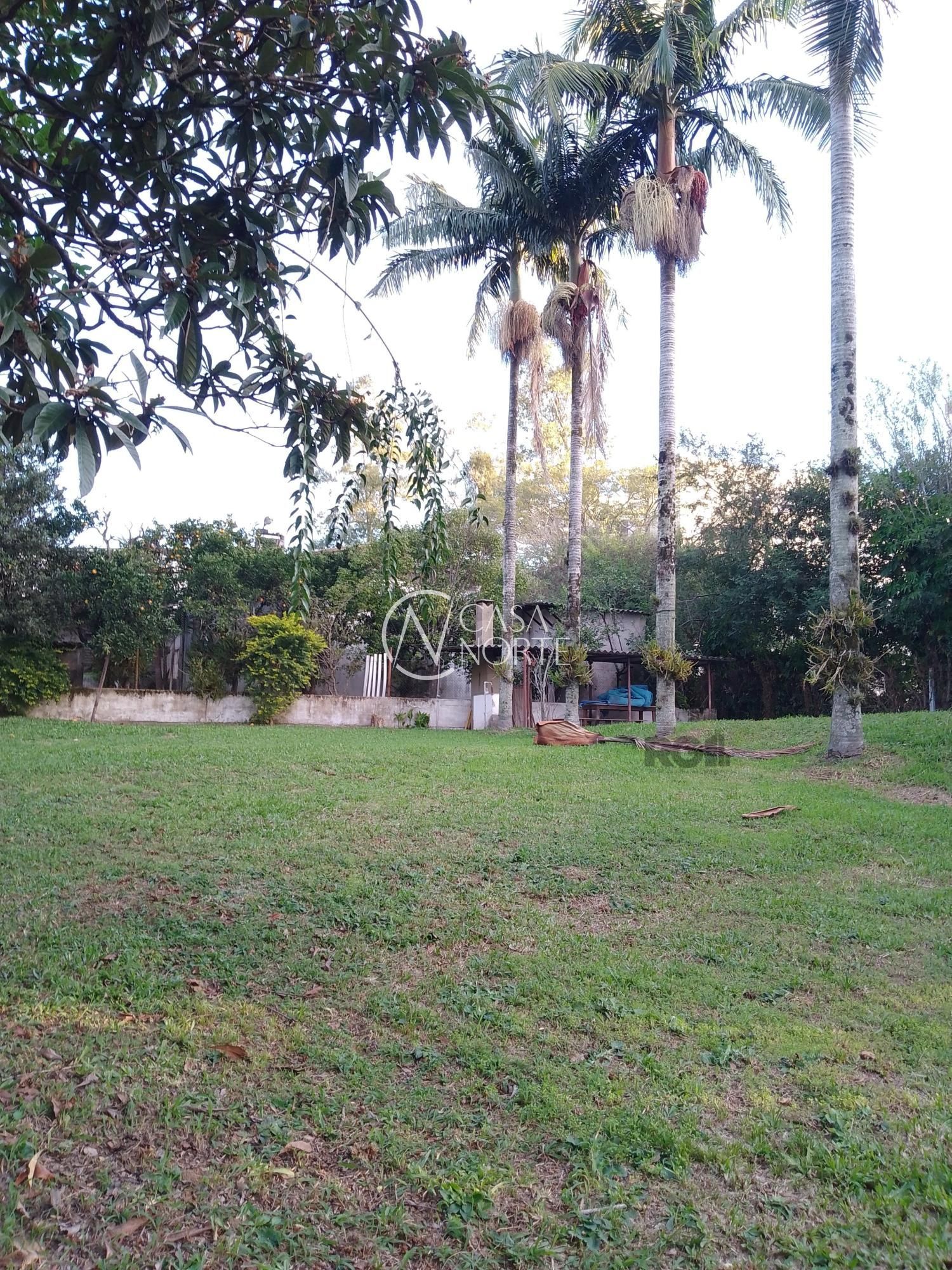 Casa à venda com 4 quartos, 245m², 2 vagas, Avenida Protásio Alves no bairro Morro Santana em Porto Alegre