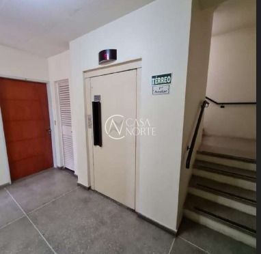 Apartamento à venda com 1 quarto, 38m², 1 vaga, Avenida Professor Oscar Pereira no bairro Azenha em Porto Alegre
