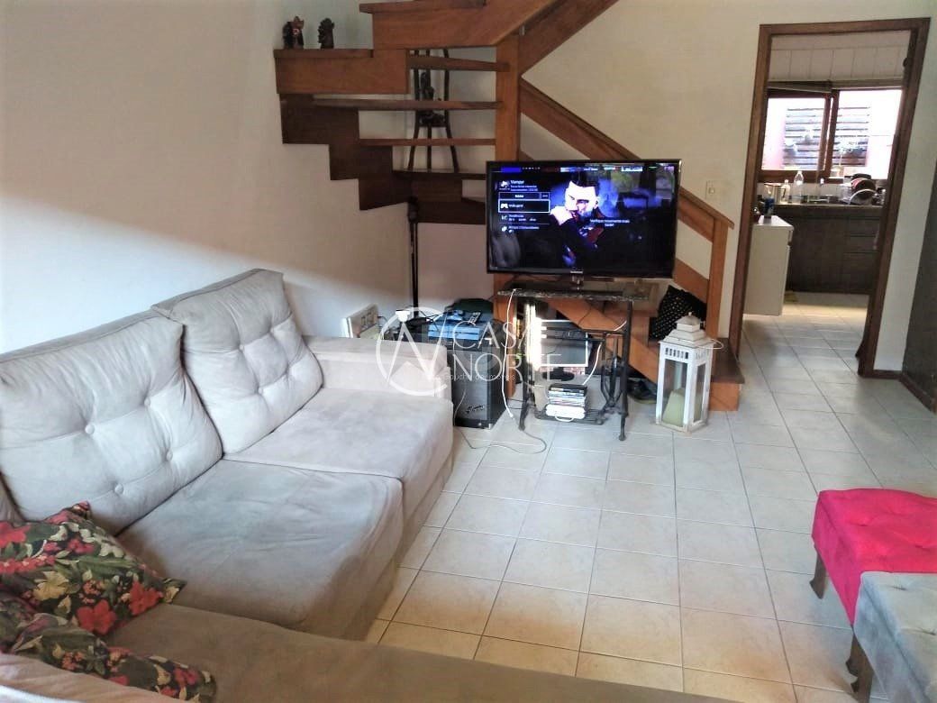 Casa de Condomínio à venda com 3 quartos, 147m², 1 suíte, 2 vagas, Estrada João Vedana no bairro Cavalhada em Porto Alegre