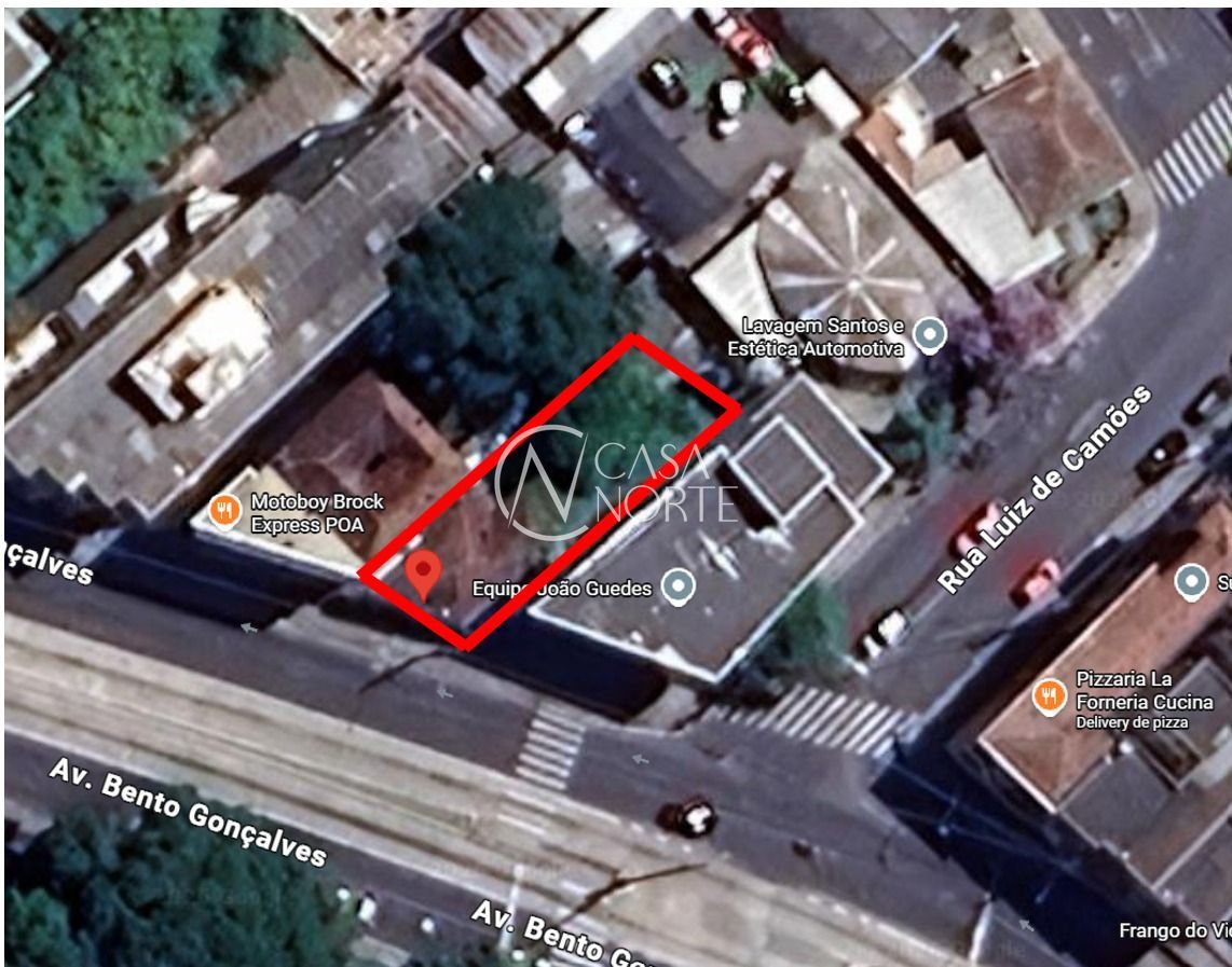 Casa à venda com 3 quartos, 200m², Avenida Bento Gonçalves no bairro Partenon em Porto Alegre