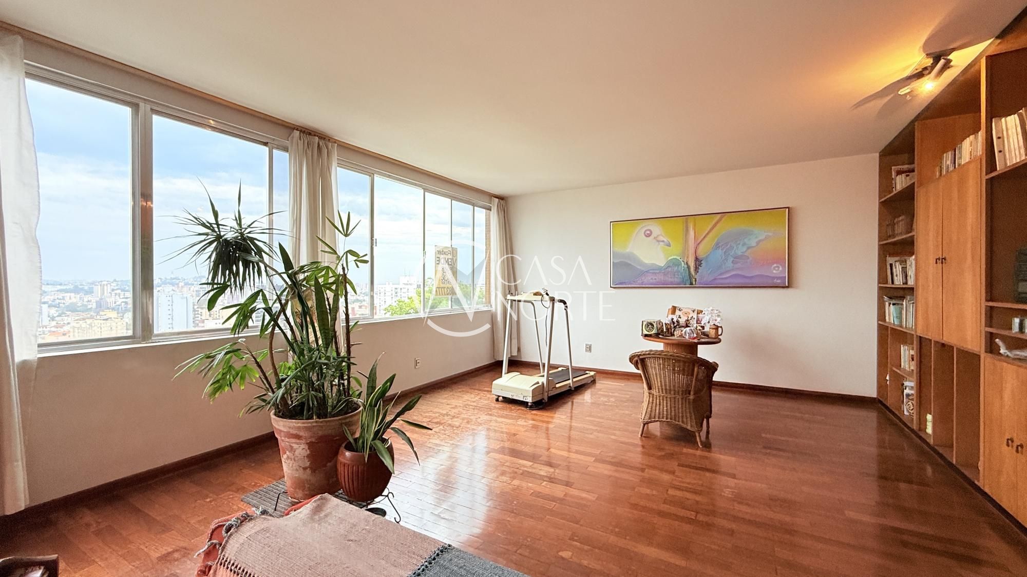 Apartamento à venda com 4 quartos, 222m², 1 suíte, 2 vagas, Rua Doutor Lauro de Oliveira no bairro Rio Branco em Porto Alegre