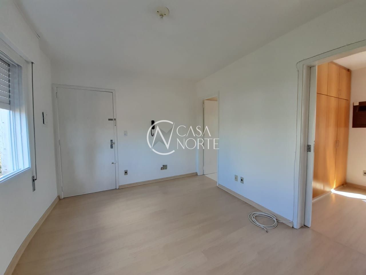 Apartamento à venda com 1 quarto, 34m², 1 vaga, Rua Portuguesa no bairro Partenon em Porto Alegre