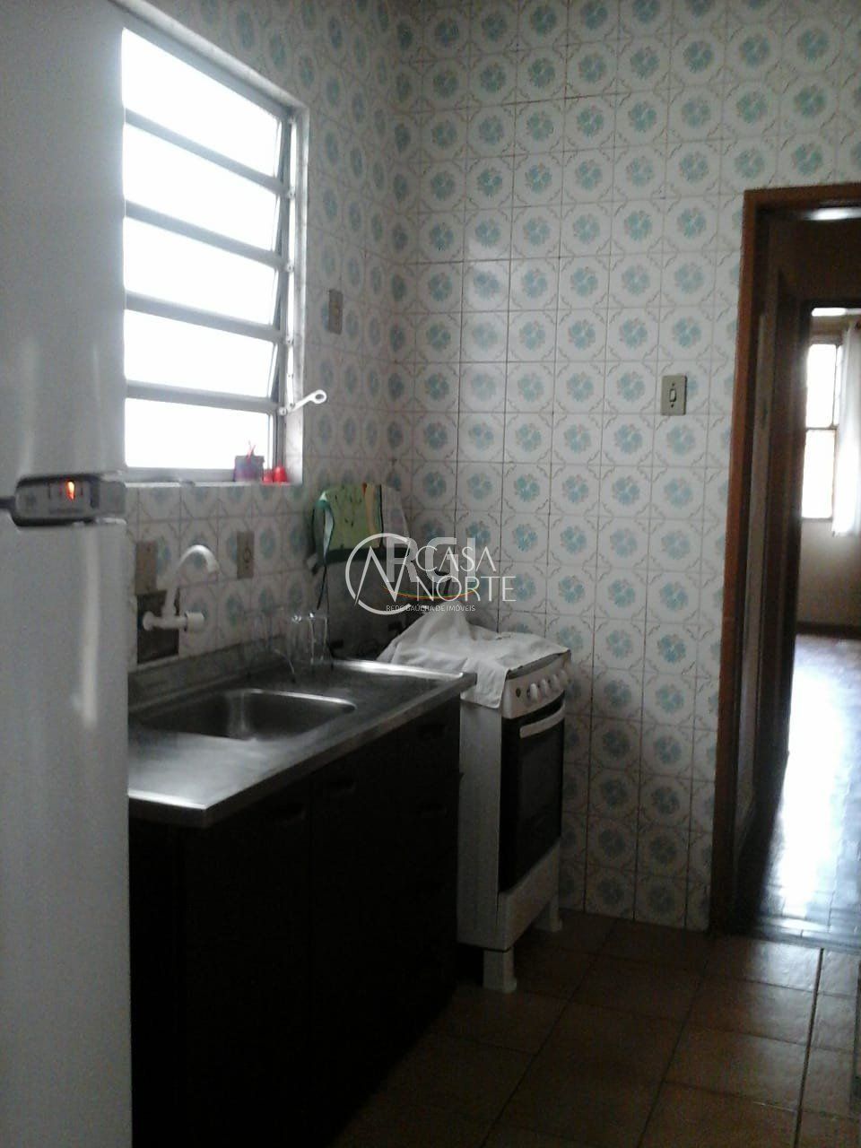 Casa à venda com 3 quartos, 164m², 1 suíte, 1 vaga, Rua Monsenhor Veras no bairro Santana em Porto Alegre