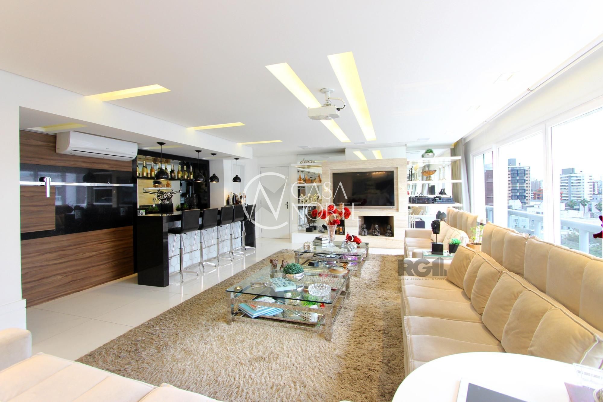 Apartamento à venda com 3 quartos, 159m², 3 suítes, 3 vagas, Rua Dona Augusta no bairro Menino Deus em Porto Alegre