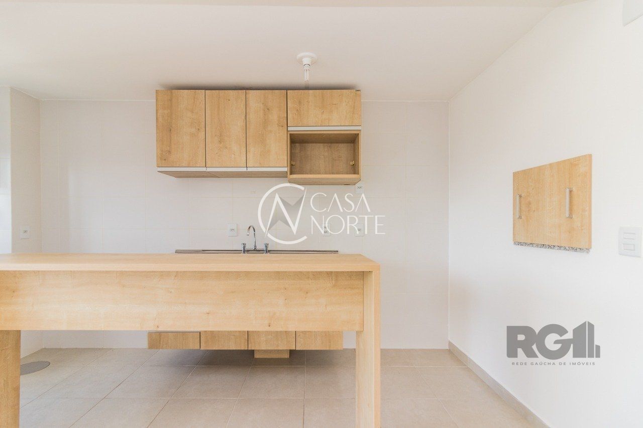 Apartamento à venda com 1 quarto, 40m², 1 vaga, Rua Dário Totta no bairro Teresópolis em Porto Alegre