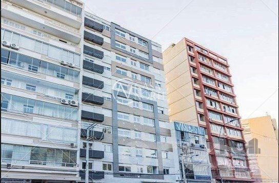 Apartamento à venda com 2 quartos, 52m², 1 vaga, Avenida João Pessoa no bairro Centro Histórico em Porto Alegre