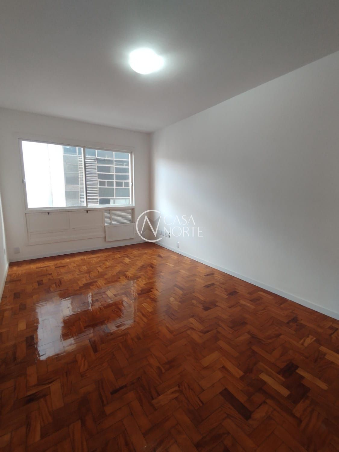 Apartamento à venda com 2 quartos, 75m², Rua Riachuelo no bairro Centro Histórico em Porto Alegre