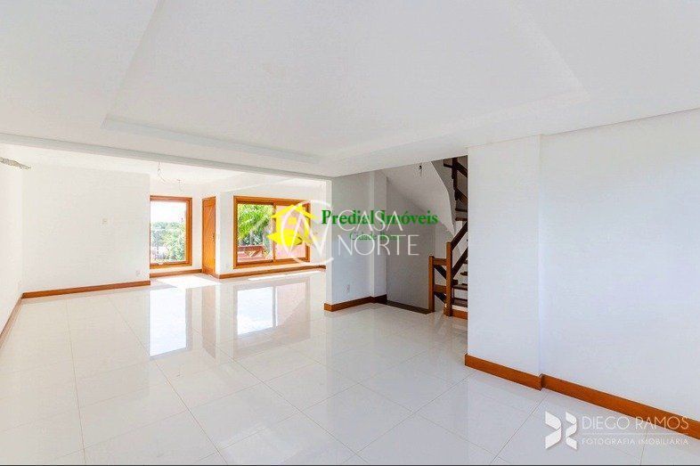 Casa de Condomínio à venda com 3 quartos, 395m², 1 suíte, 3 vagas, Avenida Cai no bairro Cristal em Porto Alegre