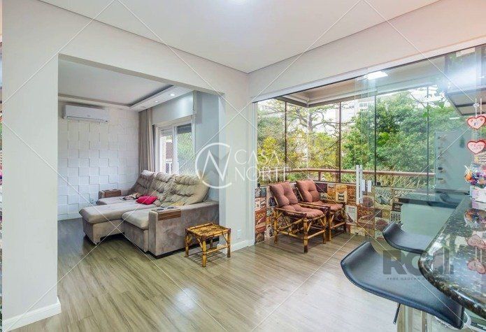 Apartamento à venda com 2 quartos, 74m², 1 vaga, Avenida Engenheiro Ludolfo Boehl no bairro Teresópolis em Porto Alegre