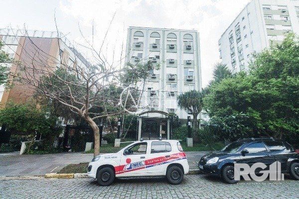 Apartamento à venda com 3 quartos, 104m², 1 suíte, 1 vaga, Avenida Iguassu no bairro Petrópolis em Porto Alegre