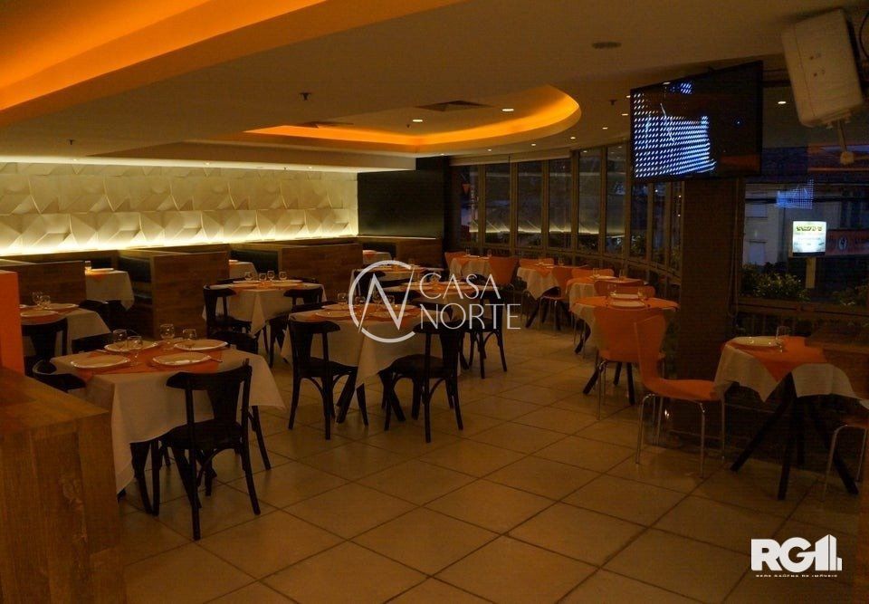 Prédio Comercial à venda com 3 quartos, 652m², 3 vagas, Avenida Professor Oscar Pereira no bairro Glória em Porto Alegre