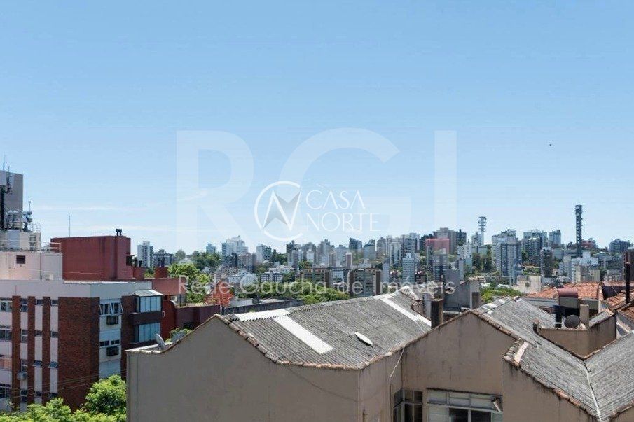 Apartamento à venda com 2 quartos, 60m², 2 vagas, Rua Eca de Queiroz no bairro Petrópolis em Porto Alegre