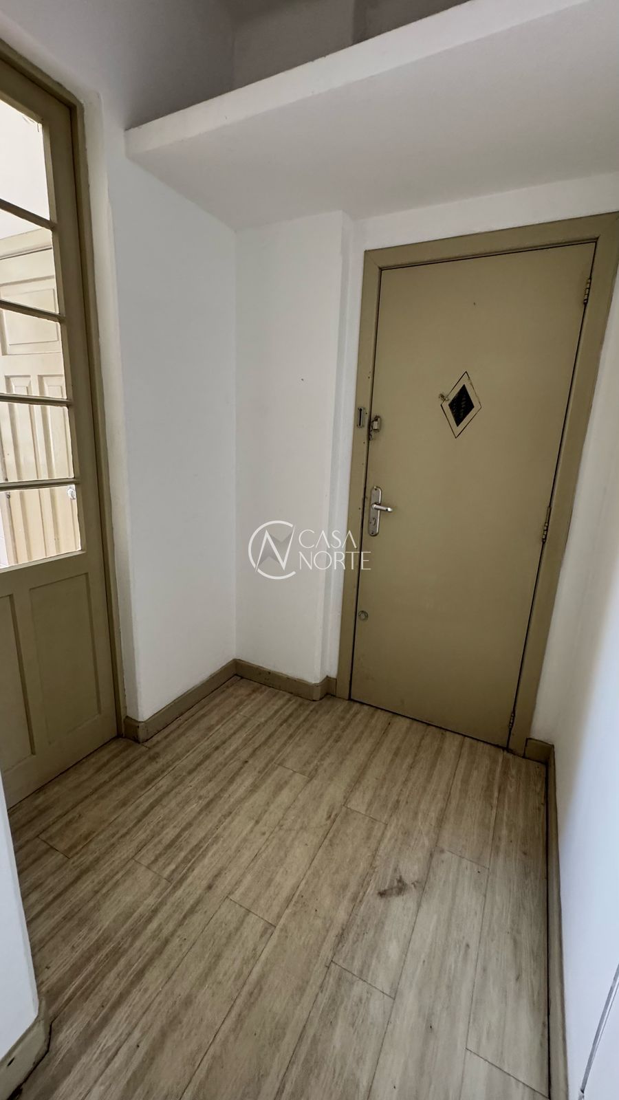 Apartamento à venda com 3 quartos, 109m², Avenida Alberto Bins no bairro Centro Histórico em Porto Alegre