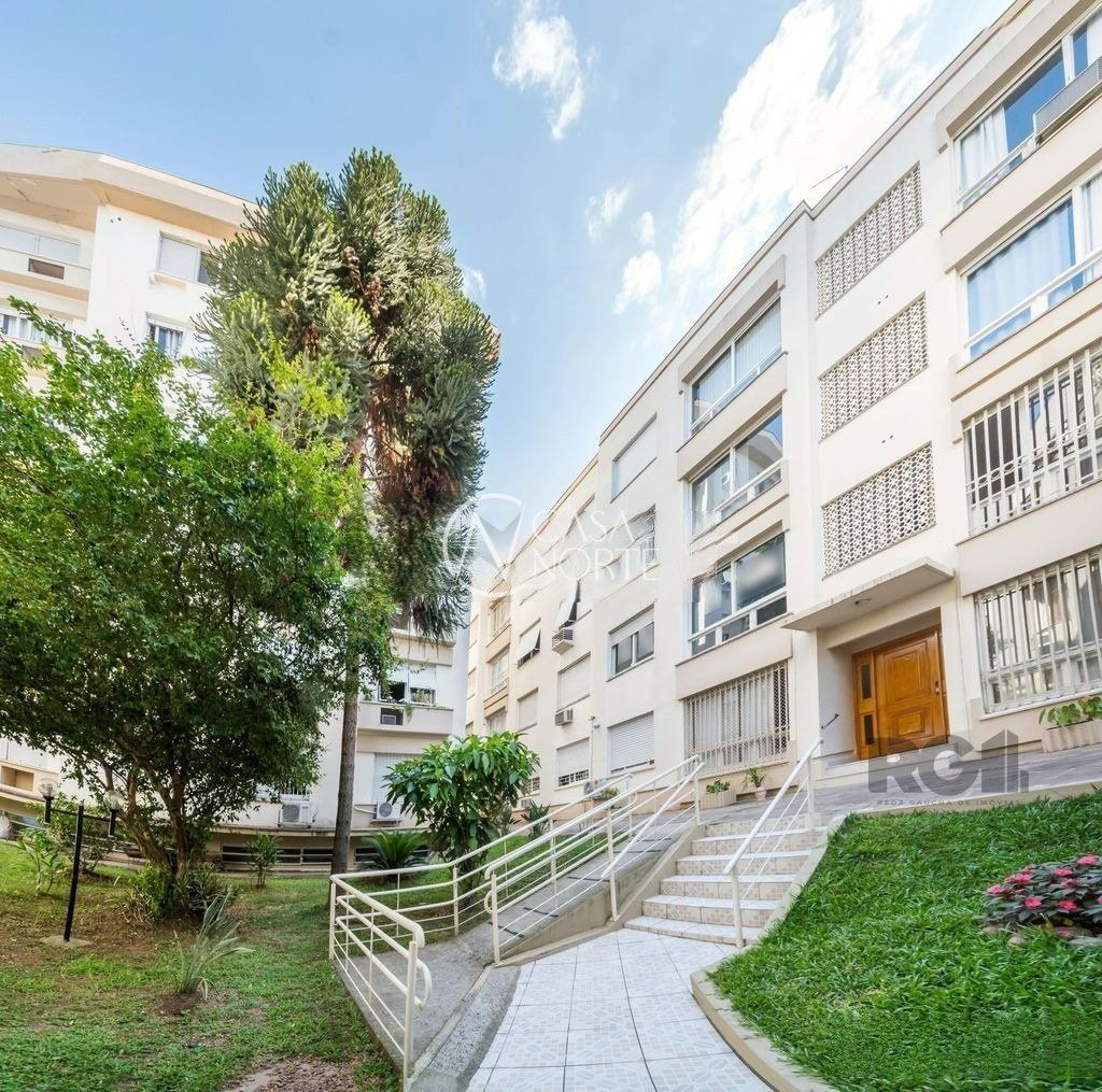 Apartamento à venda com 2 quartos, 68m², 1 vaga, Avenida Paraná no bairro São Geraldo em Porto Alegre