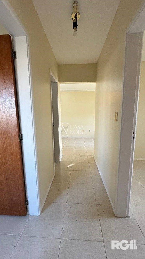 Apartamento à venda com 3 quartos, 70m², 1 vaga, Avenida da Cavalhada no bairro Cavalhada em Porto Alegre