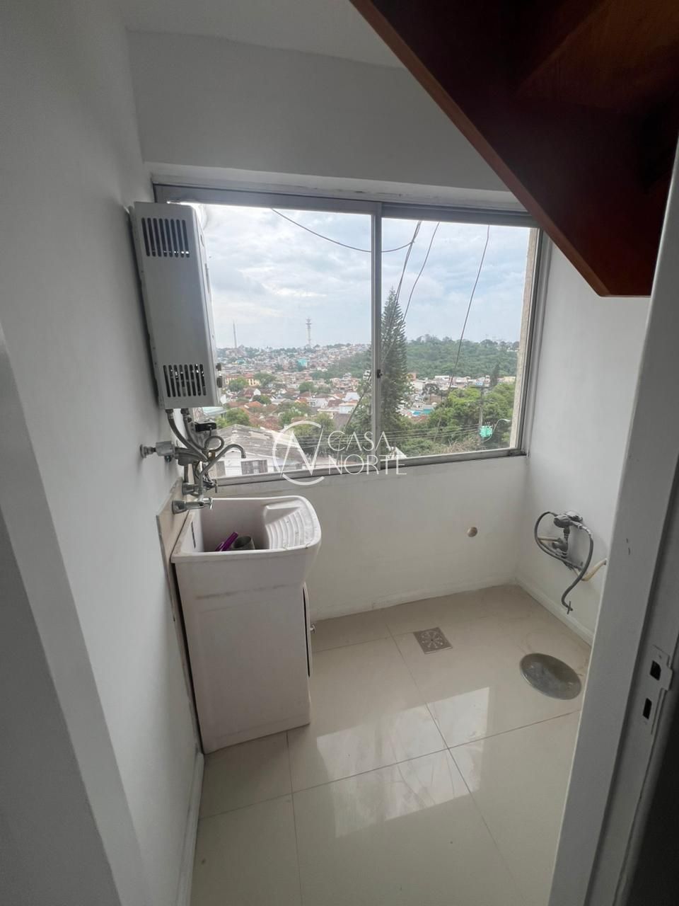 Cobertura à venda com 2 quartos, 94m², 1 vaga, Rua Sepé Tiaraju no bairro Medianeira em Porto Alegre