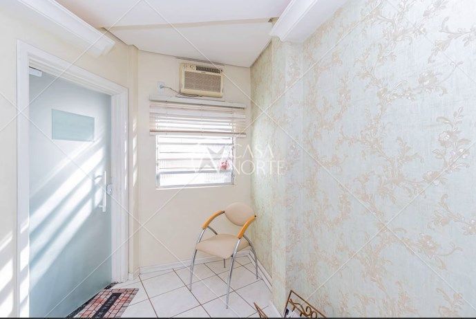 Sala Comercial à venda com 3 quartos, 45m², Rua Professor Annes Dias no bairro Centro Histórico em Porto Alegre