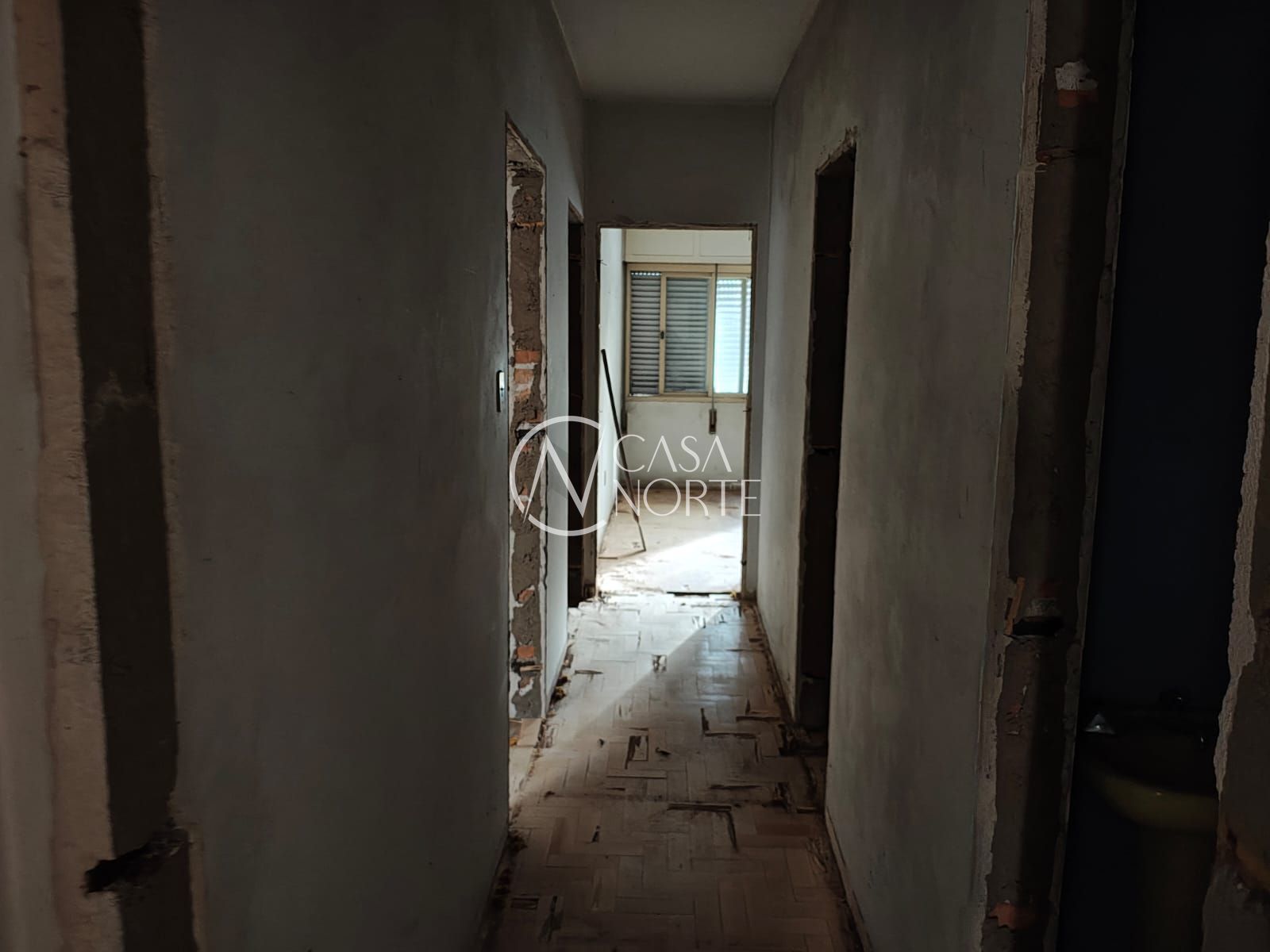 Apartamento à venda com 3 quartos, 130m², Rua Ramiro Barcelos no bairro Bom Fim em Porto Alegre