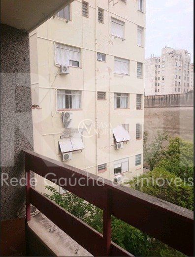Apartamento à venda com 1 quarto, 44m², 1 vaga, Avenida Loureiro da Silva no bairro Centro Histórico em Porto Alegre