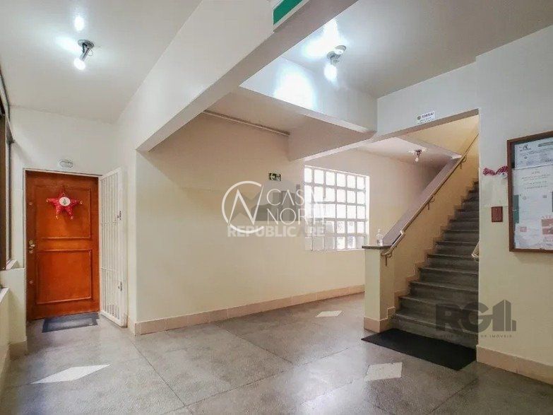 Apartamento à venda com 3 quartos, 59m², Rua Sarmento Leite no bairro Centro Histórico em Porto Alegre