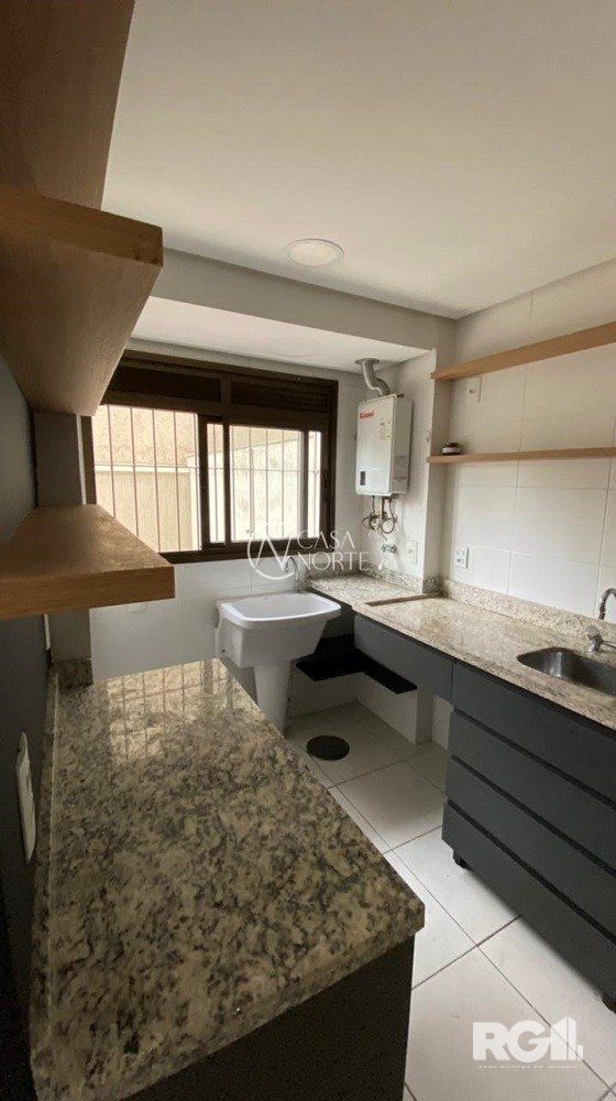 Apartamento à venda com 2 quartos, 92m², 1 suíte, 2 vagas, Rua Santana no bairro Santana em Porto Alegre