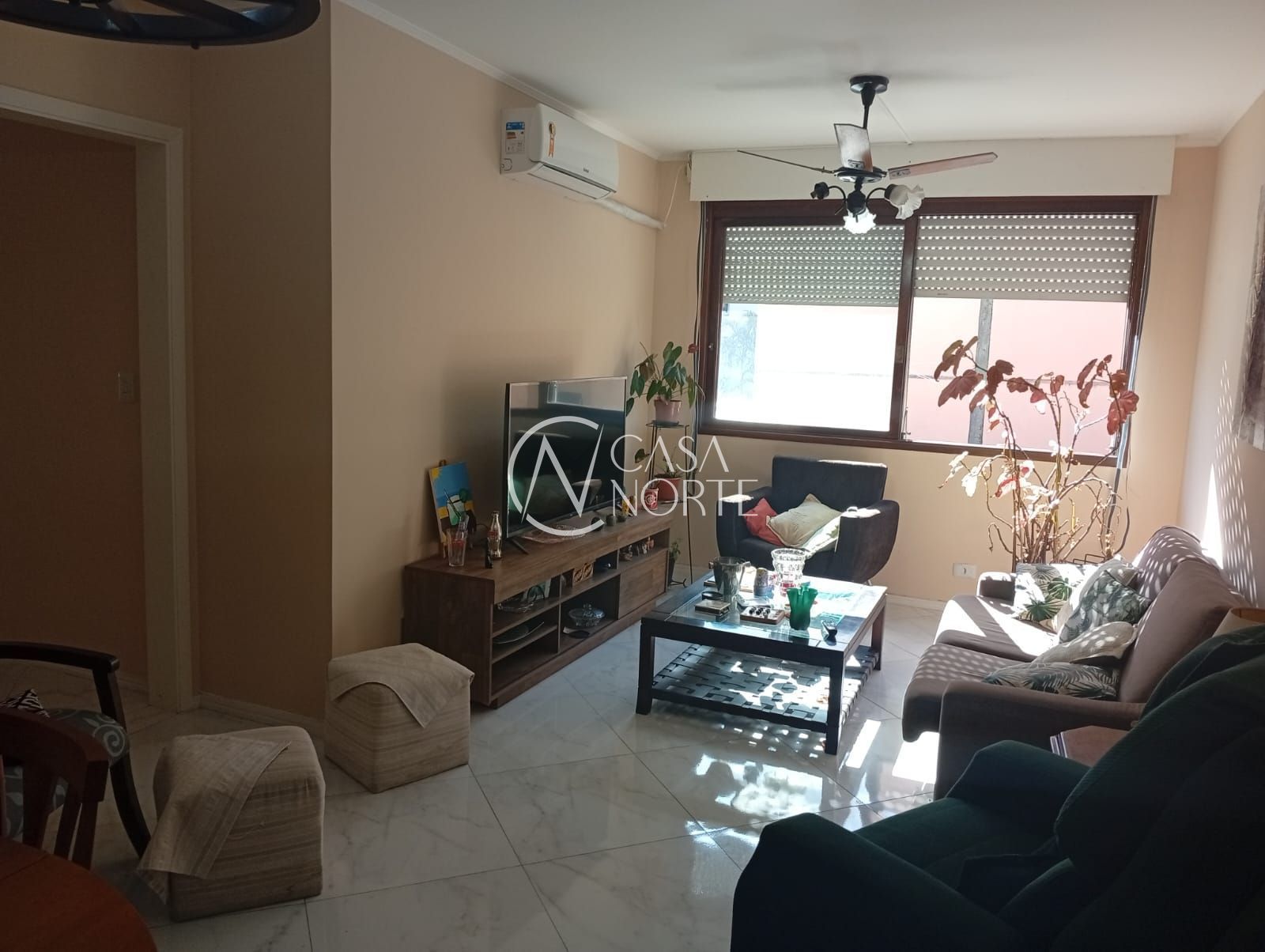 Apartamento à venda com 3 quartos, 105m², 1 suíte, 1 vaga, Rua Olavo Bilac no bairro Azenha em Porto Alegre