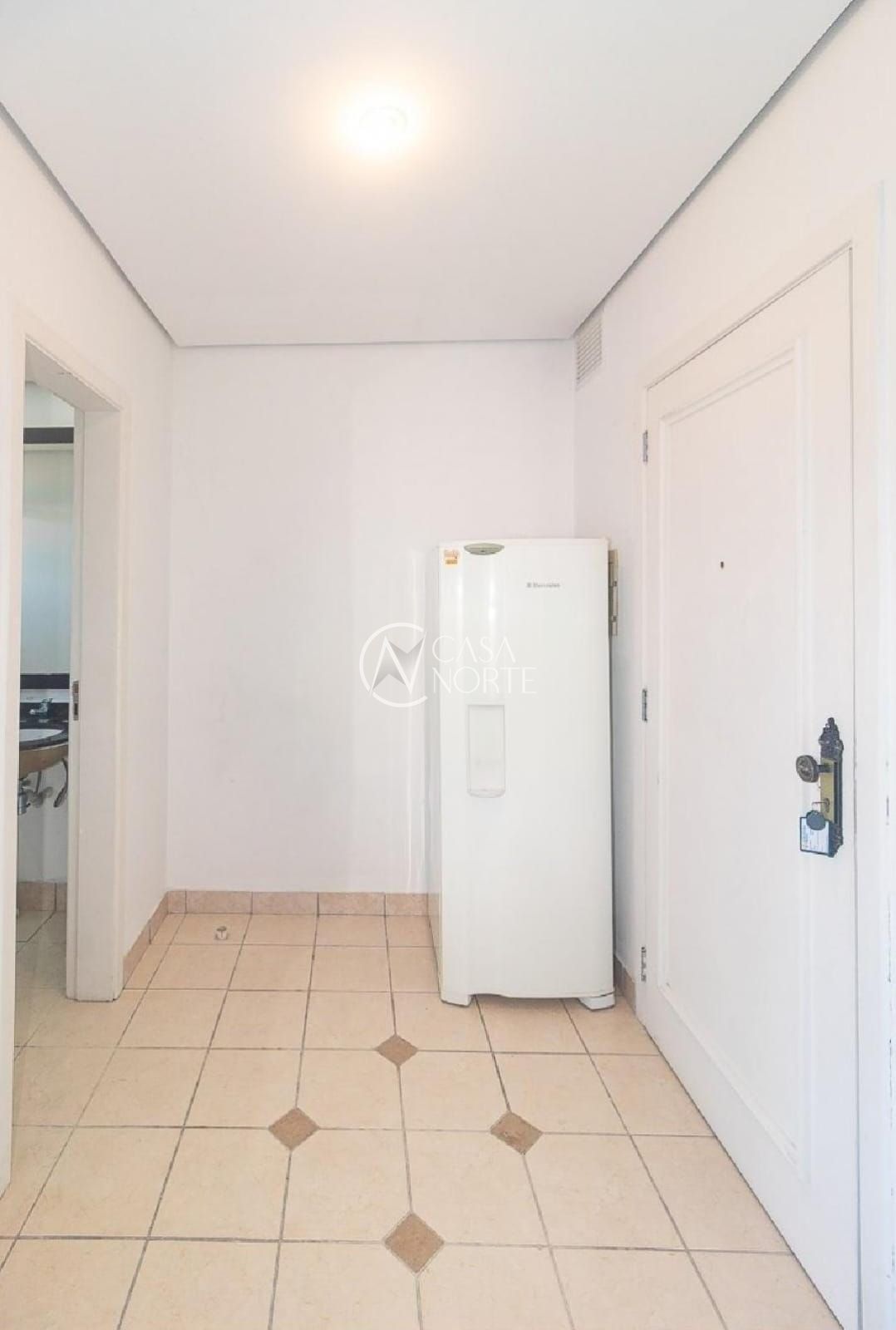 Apartamento à venda com 1 quarto, 27m², Avenida Loureiro da Silva no bairro Cidade Baixa em Porto Alegre