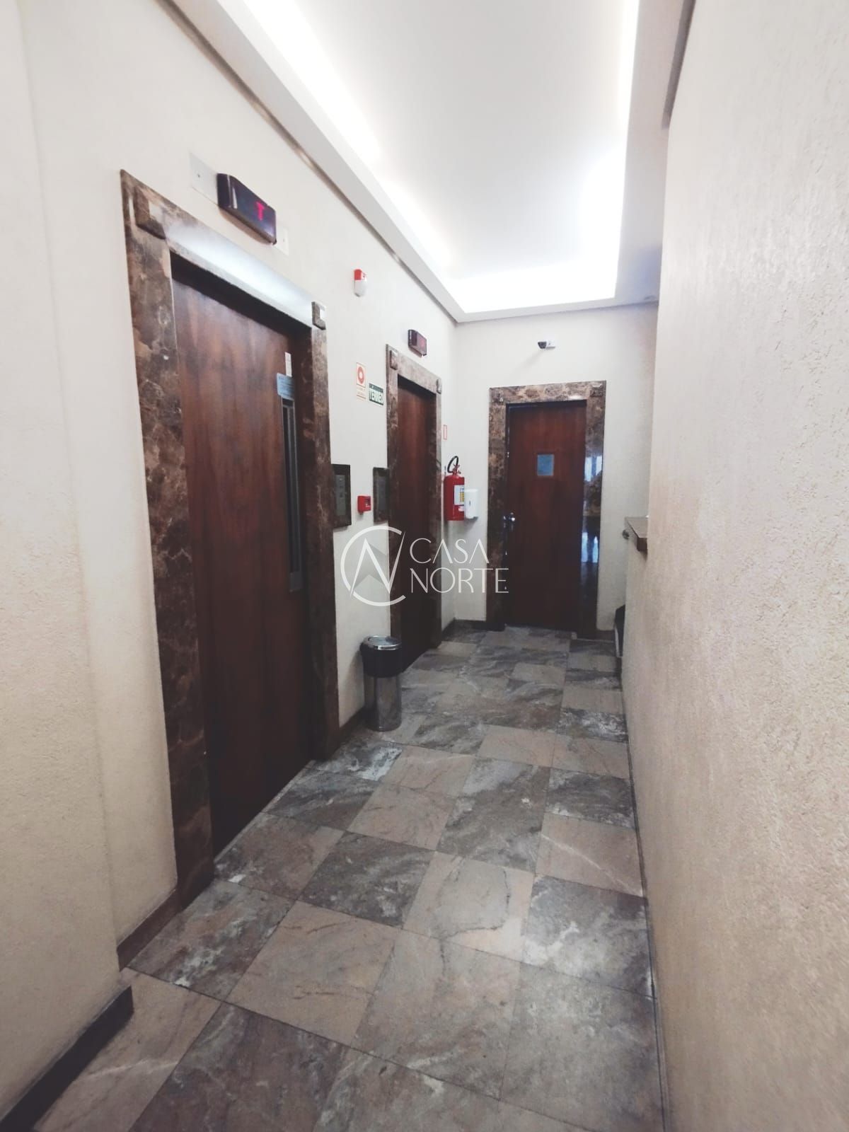 Apartamento à venda com 3 quartos, 86m², 1 suíte, Rua Jerônimo Coelho no bairro Centro Histórico em Porto Alegre