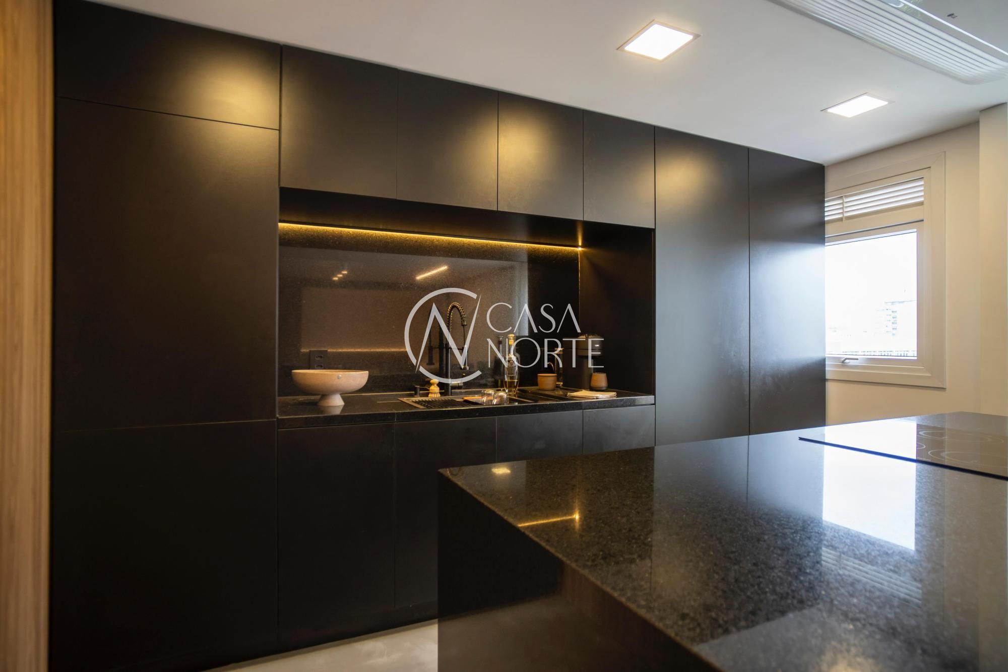 Apartamento à venda com 2 quartos, 56m², 1 suíte, 1 vaga, Rua Jerônymo Zelmanovitz no bairro Jardim Lindóia em Porto Alegre