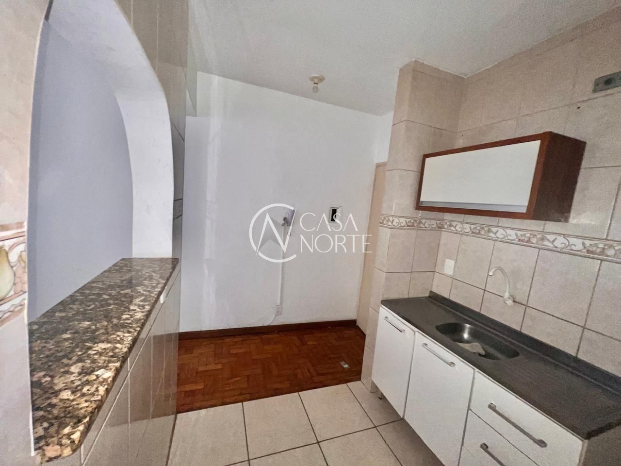 Apartamento à venda com 1 quarto, 40m², 1 suíte, Avenida Alberto Bins no bairro Centro Histórico em Porto Alegre