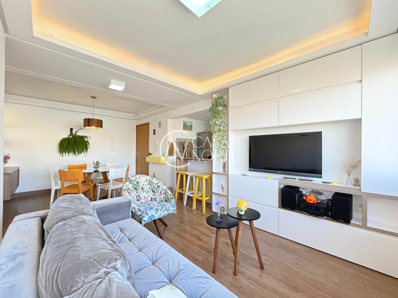 Apartamento à venda com 3 quartos, 78m², 1 suíte, 2 vagas, Rua Gomes Jardim no bairro Santana em Porto Alegre