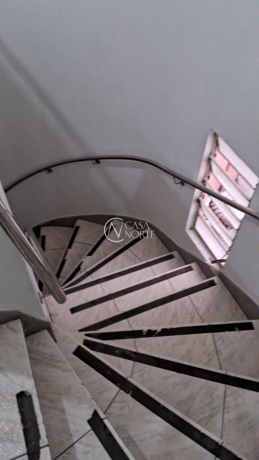 Cobertura à venda com 1 quarto, 56m², Rua José do Patrocínio no bairro Cidade Baixa em Porto Alegre