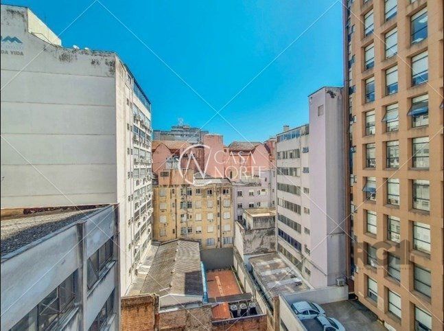 Apartamento à venda com 1 quarto, 35m², Rua General João Manoel no bairro Centro Histórico em Porto Alegre