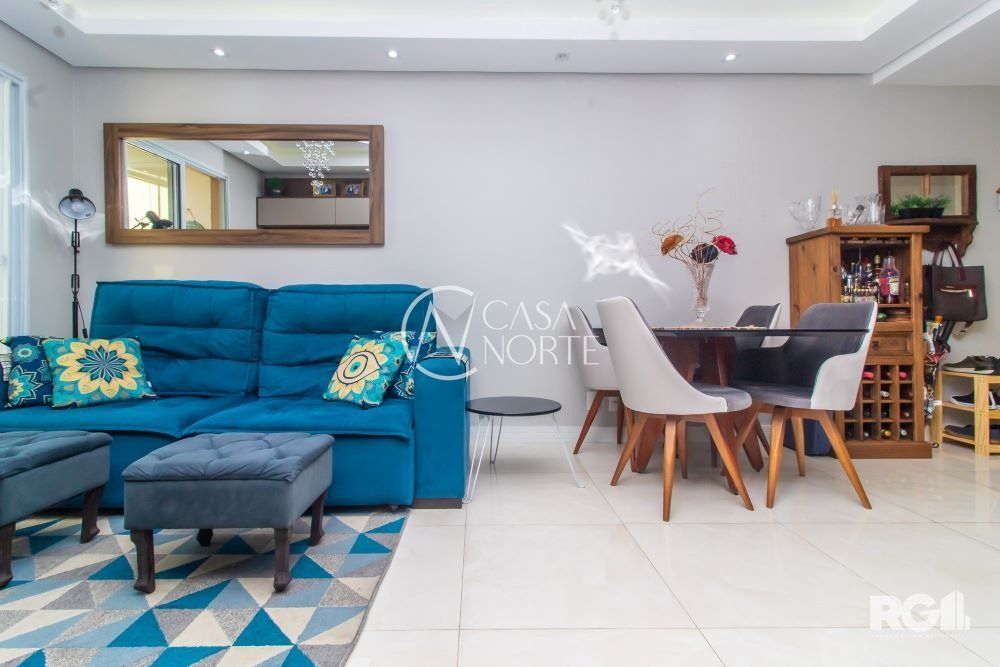 Apartamento à venda com 3 quartos, 72m², 1 suíte, 1 vaga, Avenida Arnaldo Bohrer no bairro Teresópolis em Porto Alegre