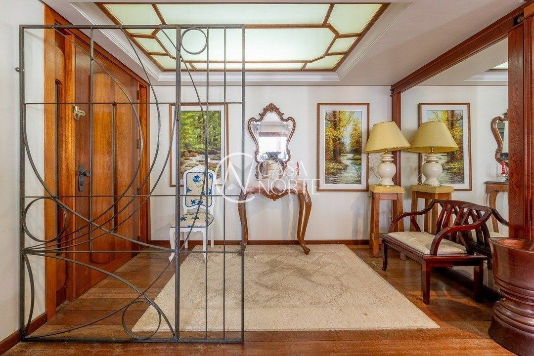 Apartamento à venda com 4 quartos, 209m², 1 suíte, 2 vagas, Rua Tenente-Coronel Fabrício Pilar no bairro Mont Serrat em Porto Alegre