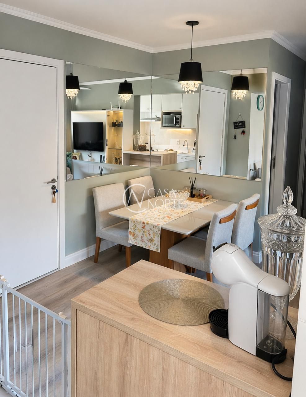 Apartamento à venda com 2 quartos, 43m², 1 vaga, Avenida Germano Schmarczek no bairro Morro Santana em Porto Alegre