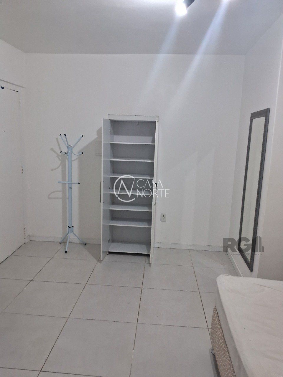 Kitnet à venda , 27m², Rua General Lima e Silva no bairro Cidade Baixa em Porto Alegre