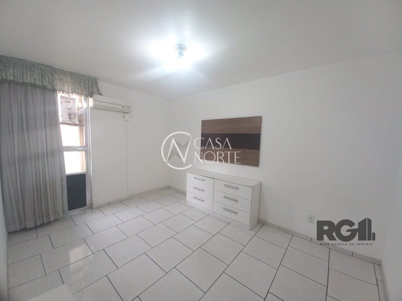 Apartamento à venda com 2 quartos, 60m², Venancio Aires no bairro Cidade Baixa em Porto Alegre