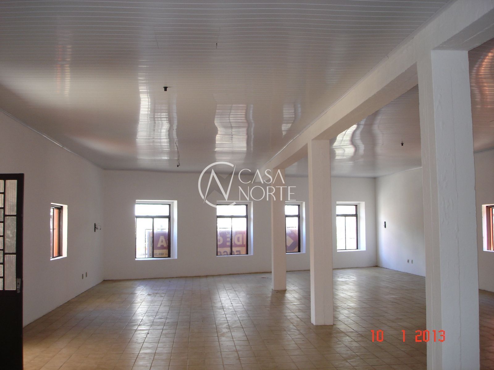 Galpão à venda com 3 quartos, 888m², 3 vagas, Avenida Cristóvão Colombo no bairro Floresta em Porto Alegre