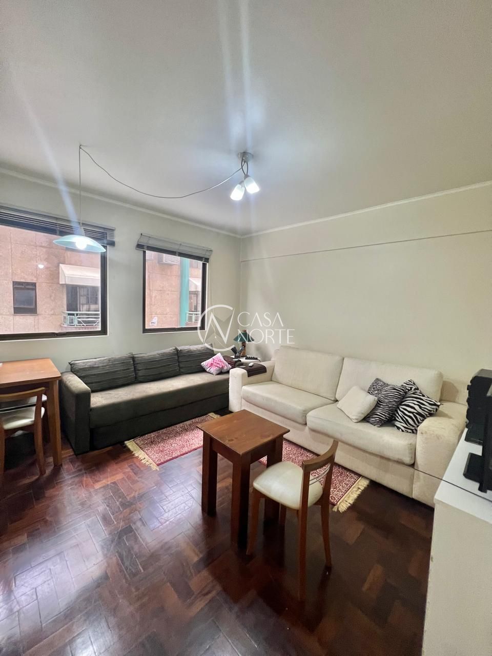 Apartamento à venda com 1 quarto, 42m², Avenida Independência no bairro Independência em Porto Alegre